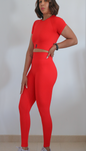 Conjunto Desportivo Feminino 2 Peças – Top + Leggings